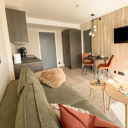 Waterfront Retreat In - Free Parking Appartement Henningsvær
